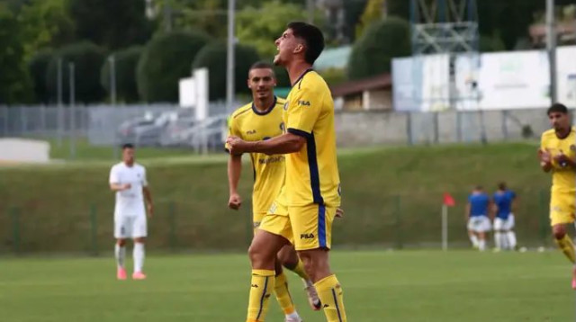 בלט במחנה. נדב נידם (צילום: אתר רשמי, האתר הרשמי של מכבי תל אביב)