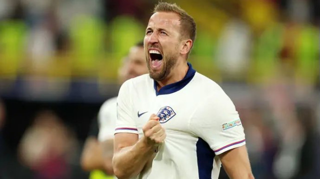 כבש, נפצע וחגג את השער של המחליף שלו. הארי קיין (צילום: GettyImages)