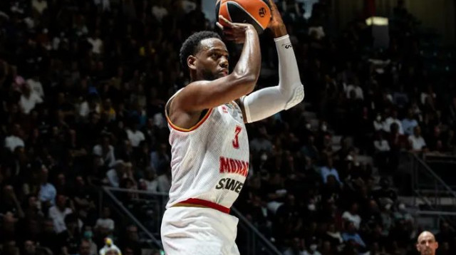 שחקן החיזוק הרביעי של מכבי תל אביב. לויד (צילום: אימג'בנק  GettyImages, Roberto Finizio)