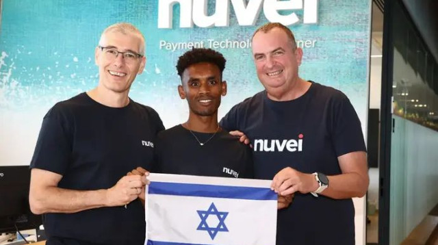 חסות חדשה וחשובה לרץ המרתון גשאו איילה (צילום: דני מרון)