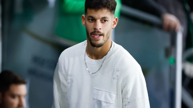 סאן מנחם, שחקן מכבי חיפה (צילום: מאור אלקסלסי)