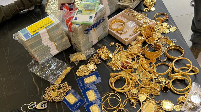 השלל שנתפס (צילום: דוברות המשטרה)