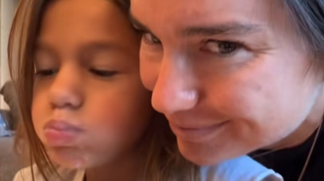 אדל בספלוב חושפת כי הילד שנרצח על ידי אמו למד בגן של בתה שייה  (צילום: צילום מסך אינסטגרם)