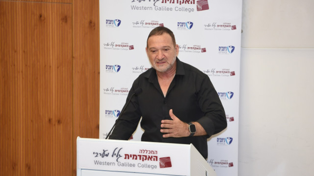 קובי שבתאי בכנס החוסן והביטחון האישי (צילום: המכללה האקדמית גליל מערבי)