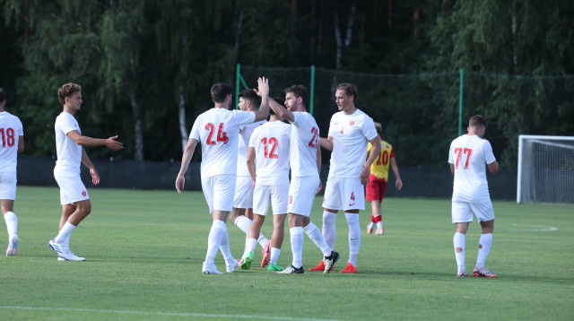 שחקני הפועל תל אביב חוגגים (צילום: אתר רשמי, הפועל תל אביב)