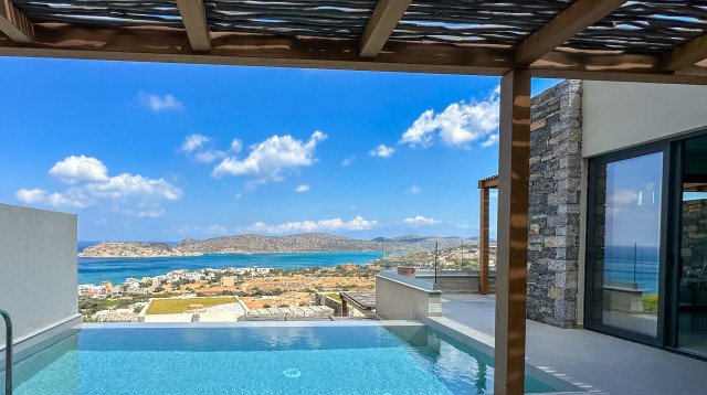 בית מלון בחו"ל (צילום: שירלי גולברי אסרף)