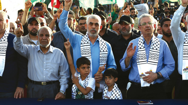 סינוואר ובכירי חמאס ברצועה (צילום: עטיה מוחמד פלאש 90)