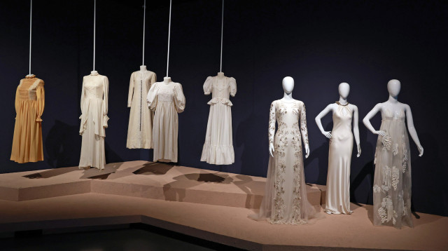 משכית 70/30/10 (צילום: דנה קופל)