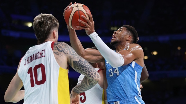 יאניס אנטטוקומפו, נבחרת יוון (צילום: GettyImages, Gregory Shamus)