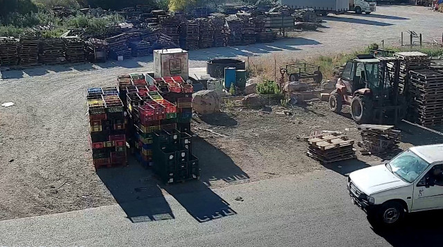 גניבה חקלאית (צילום: דוברות המשטרה)