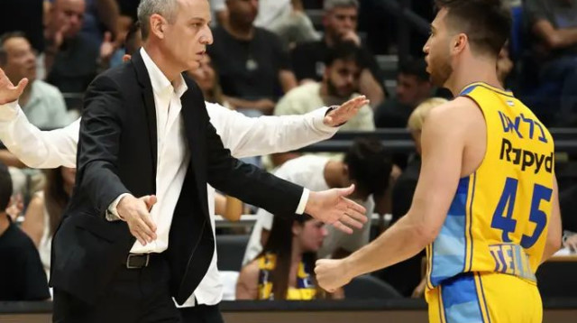 ממשיכים יחד. תמיר בלאט עם עודד קטש (צילום: דני מרון)