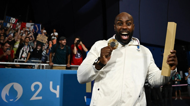 טדי רינר ג'ודוקא צרפתי, אלוף אולימפי פריז 2024 (צילום: רויטרס)