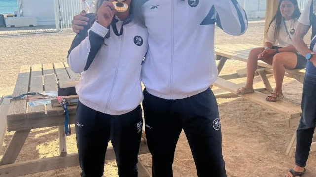 תום ראובני עם שרון קנטור, מדליסטים אולימפיים פריז 2024 (צילום: הוועד האולימפי בישראל)