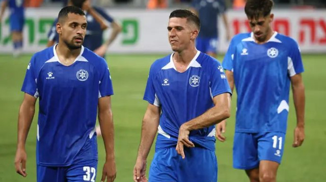 במכבי פתח תקוה חולמים על הפתעה כמו לפני 19 שנה (צילום: דני מרון)