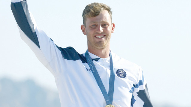 תום ראובני מדליית זהב בפריז (צילום: רויטרס)