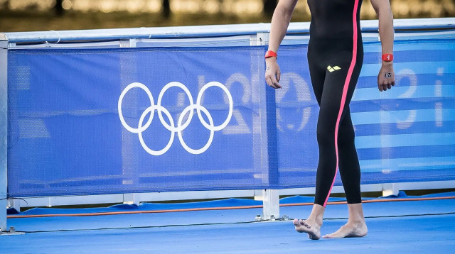 השחיין הישראלי מתן רודיטי, פריז 2024 (צילום: הוועד האולימפי בישראל)