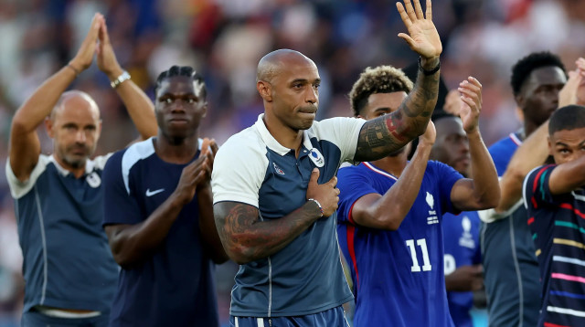 תיירי הנרי מאמן הנבחרת האולימפית של צרפת (צילום: GettyImages)