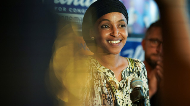 אילהאן עומאר (צילום: REUTERS/Ben Brewer)