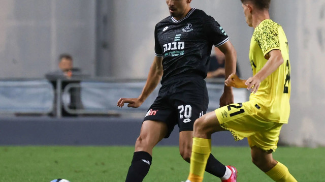 רוי נאווי, שחקן הפועל פתח תקוה (צילום: דני מרון)