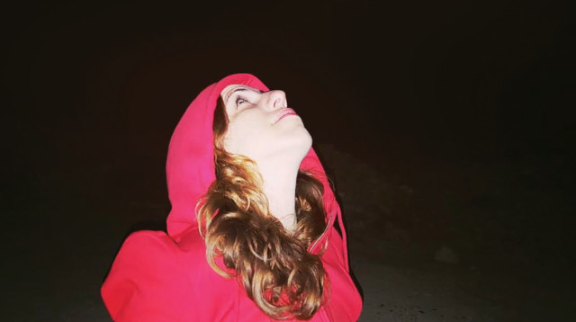 נגעה בשמיים (צילום: פרטי)