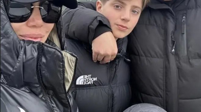 סטורי של וונדה נארה עם מקסי לופס והילדים (צילום: צילום מסך, אינסטגרם)