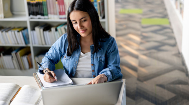 בינה מלאכותית בלימודים. אילוסטרציה (צילום: iStock)