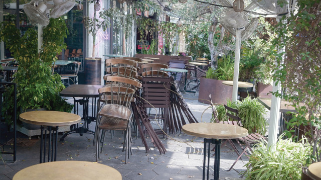 מסעדה סגורה. למסעדה שבתמונה אין קשר לכתבה (צילום: אבשלום ששוני, פלאש 90)