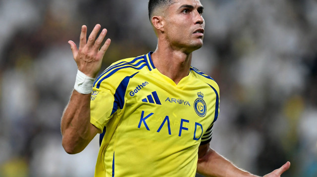 שחקן אל נאסר כריסטיאנו רונאלדו (צילום: רויטרס)