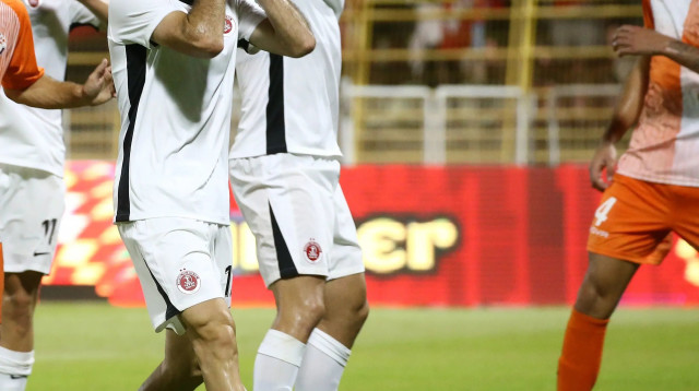 ארי כהן, שחקן הפועל תל אביב (צילום: אודי ציטיאט)