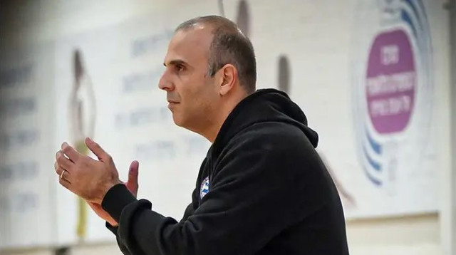 תפקיד חדש. עמוס (צילום: אתר רשמי, האתר הרשמי של מכבי תל אביב)