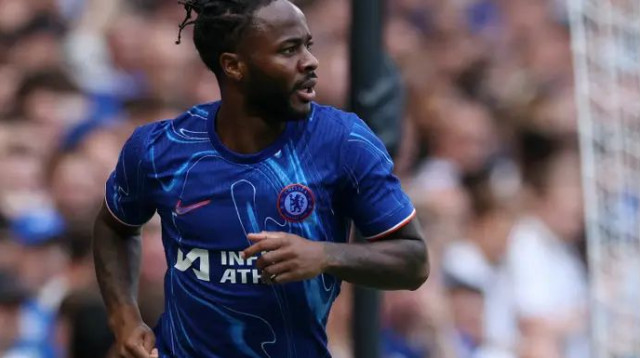 שחקנים אחרים צריכים ללמוד מהמקרה שלו ולהישמר מצ'לסי? סטרלינג (צילום: GettyImages)