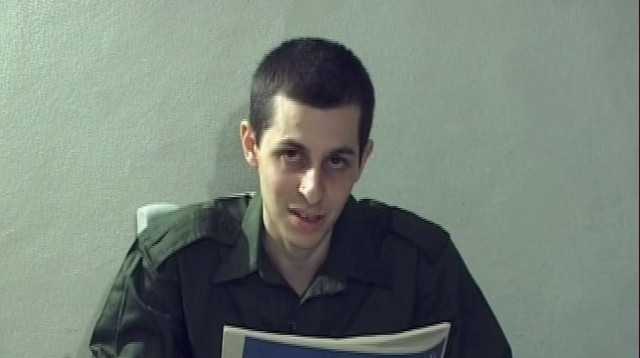 גלעד שליט, מתוך "שבויים" (צילום: באדיבות כאן 11)