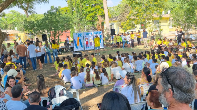 ביקור בבתי ספר בחבל התקומה לאור פתיחת שנת הלימודים (צילום: ללא)