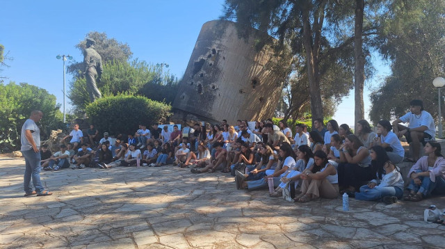 מכינה קדם צבאית ראשונה בתולדות קיבוץ יד מרדכי (צילום: קהילת יד מרדכי)