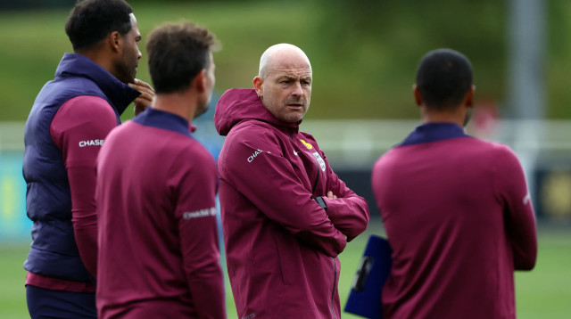 מאמן נבחרת אנגליה, לי קארסלי (צילום: רויטרס)