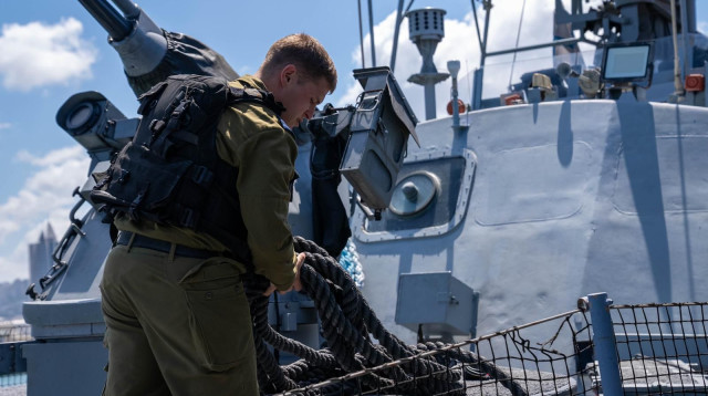 הצוער אריאל, מגשים החלומות, סיום קורס חובלים (צילום: דובר צה"ל)