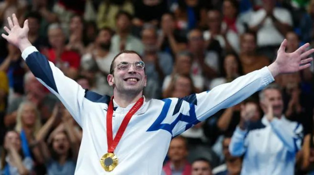 הספורטאי הפעיל המעוטר ביותר, עם שבע מדליות פראלימפיות. עמי דדאון (צילום: אימג'בנק  GettyImages, Dimitar Dilkoff/AFP)