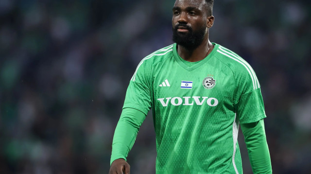 שחקן מכבי חיפה פרנזי פיירו (צילום: מאור אלקסלסי)