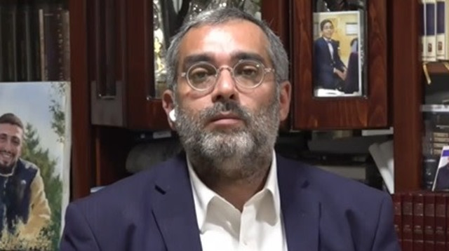 הרב אלחנן דנינו (צילום: צילום מסך כאן 11)