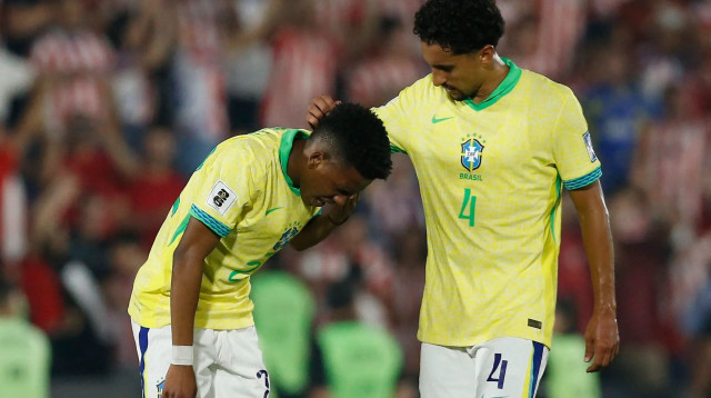 שחקני נבחרת ברזיל מרקיניוס, אסטבאו (צילום: רויטרס)