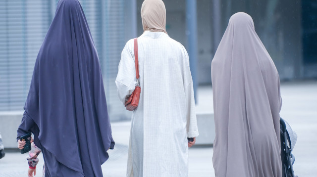 נשים עם חיג'אב (צילום: רויטרס)