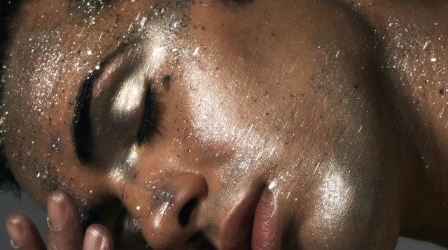 יהונתן מרגי ואיל מקיאג׳ בקולקציה משותפת (צילום: דודי חסון)