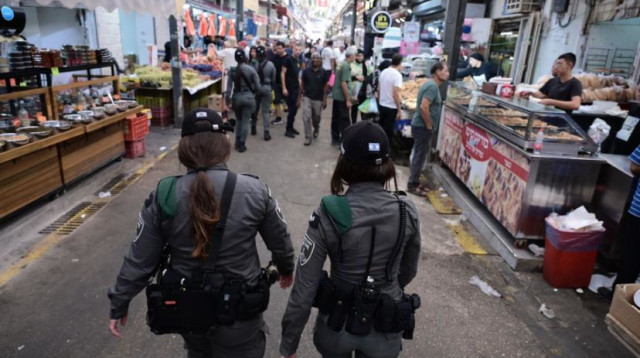 שוק רמלה, יום לאחר הפיגוע (צילום: אבשלום ששוני)