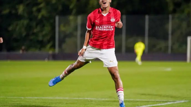 נכנס לפנקסים. תאי עבד (צילום: GettyImages, BSR Agency)