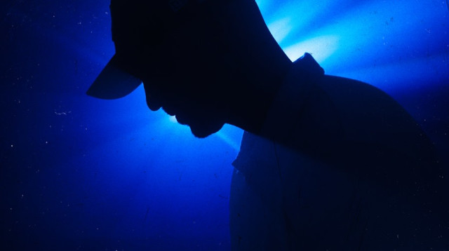 רביב כנר באלבום החדש "עכשיו טוב" (צילום: ניר אמיתי)