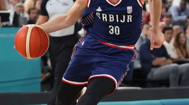 שחקן נבחרת סרביה, אלכסה אברמוביץ' (צילום: GettyImages, Ezra Shaw)