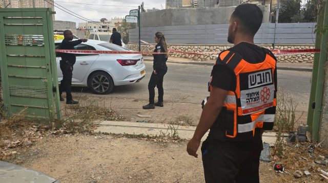 אירוע אלימות ברהט. גבר נרצח (צילום: איחוד הצלה)