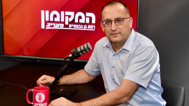 רן קוניק ראש עיריית גבעתיים (צילום: אבשלום ששוני)