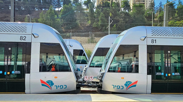 הרכבת הקלה (צילום: איגנציו סטילרמן)