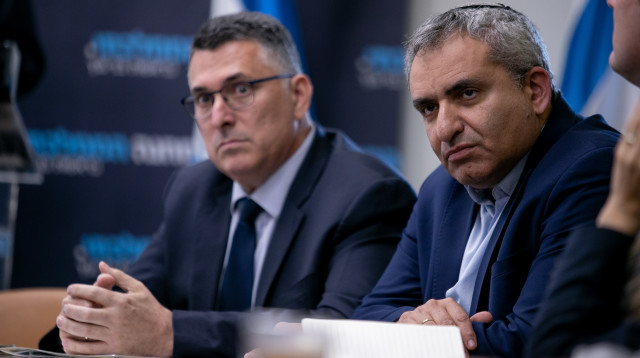 גדעון סער, זאב אלקין (צילום: Oren Ben Hakoon/Flash90)